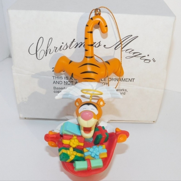 Tigger Grolier President's Christmas Magic Disney Ornament with Box - Picture 1 of 2